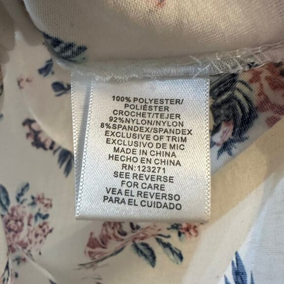 Wishful Park Ivory Floral Lace Button Up Blouse Adjustable Sleeves Size Large - Picture 5 of 7